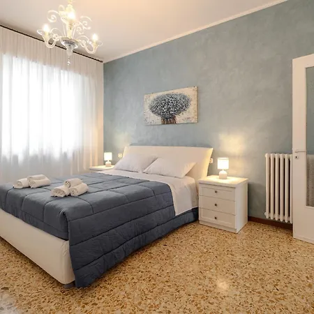 Casa Lella Novara