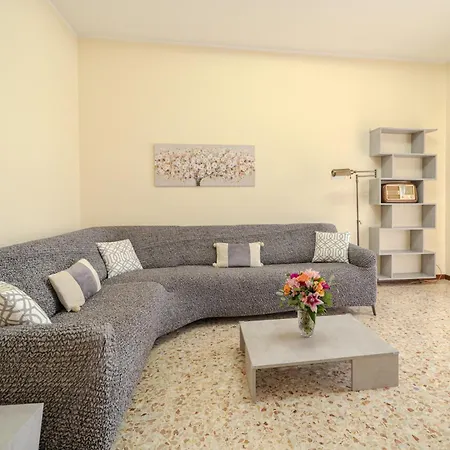 Casa Lella *