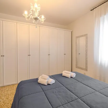 Casa Lella Apartamento *