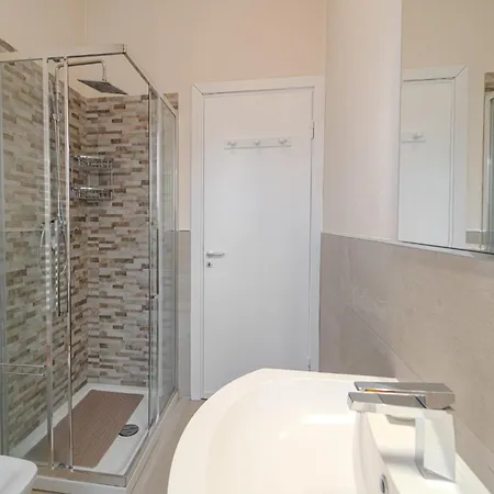 Casa Lella Apartamento Novara